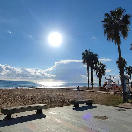 Under The Palm Trees Appartement Torrevieja Buitenkant foto